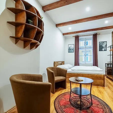 Budget Inspired By Old By Rentez Appartement