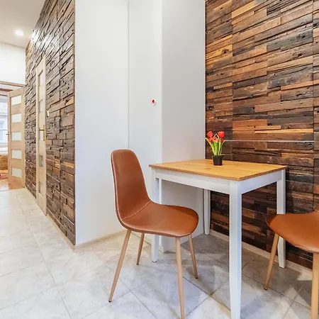 Apartamento Budget Inspired By Old By Rentez *
